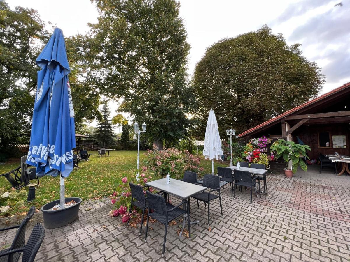 Gasthaus Kelly Maagdenburg Buitenkant foto